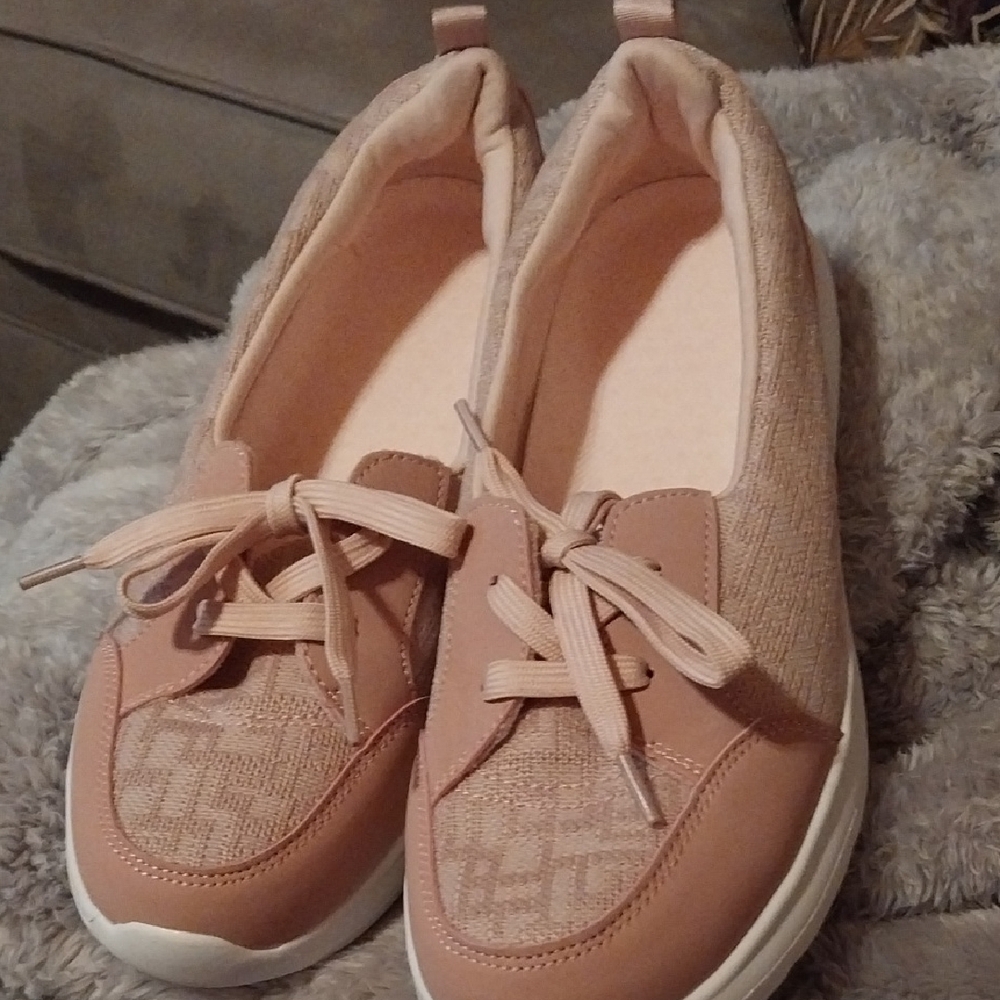 Cut tie Pink Shoes size 10 for Casual Wear.